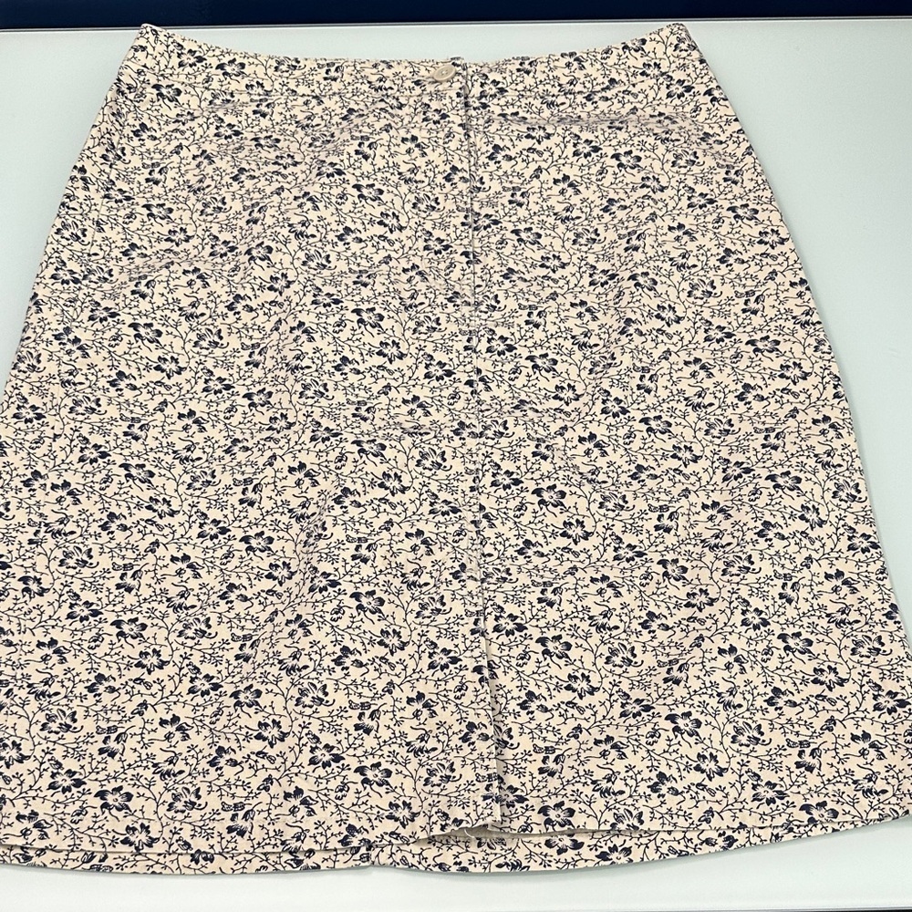 Eddie Bauer Women’s Skirt
